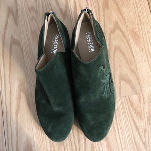 Reaction Kenneth Cole ankle boots. Dark green suede with floral embroidery.